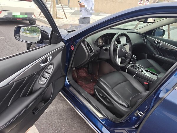 Infiniti Q50L 2018, 134800 км, за 11473 USD - фото 13