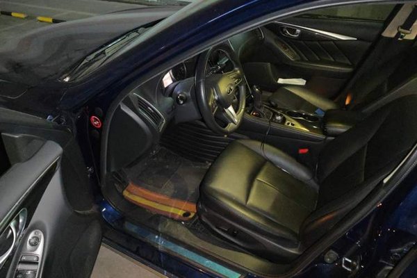 Infiniti Q50L 2018, 58800 км, за 11364 USD - фото 17