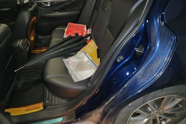 Infiniti Q50L 2018, 58800 км, за 11364 USD - фото 18