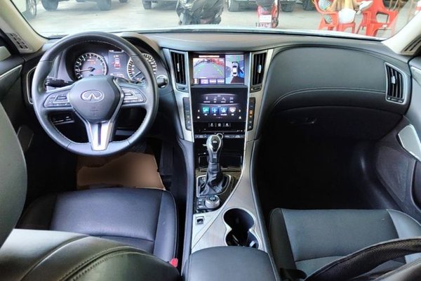 Infiniti Q50L 2018, 126000 км, за 11955 USD - фото 13