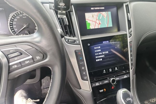 Infiniti Q50L 2018, 71700 км, за 14511 USD - фото 10