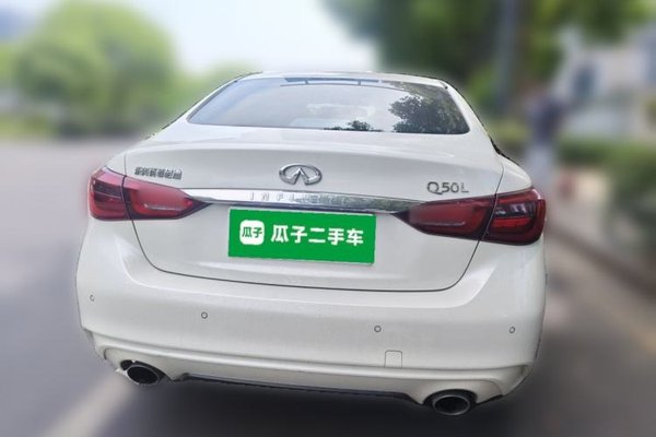 Infiniti Q50L 2018, 71700 км, за 14511 USD