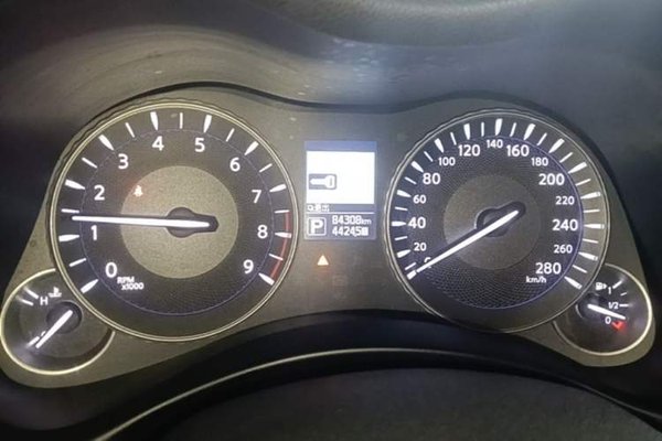 Infiniti Q70 2017, 84300 км, за 15101 USD - фото 15