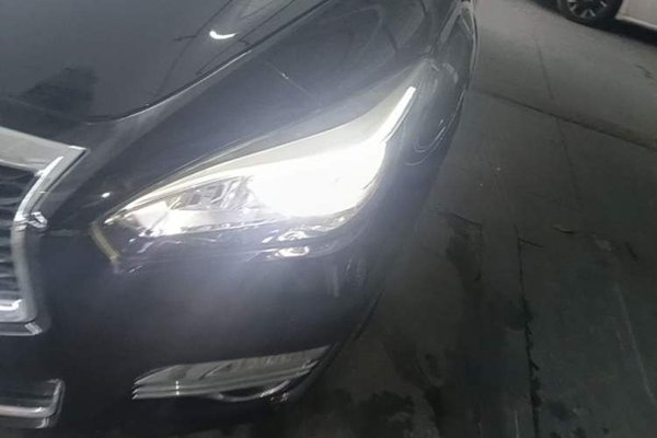 Infiniti Q70 2017, 84300 км, за 15101 USD - фото 9