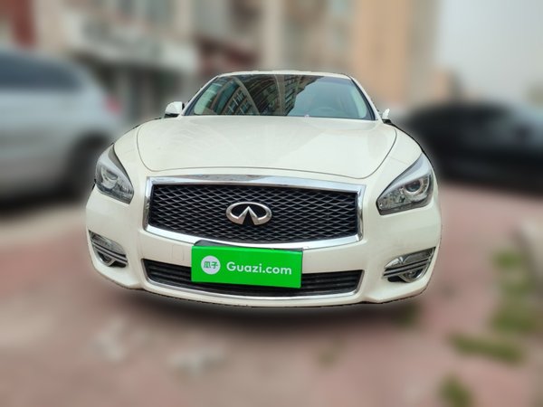 Infiniti Q70 2017, 63100 км, за 14676 USD