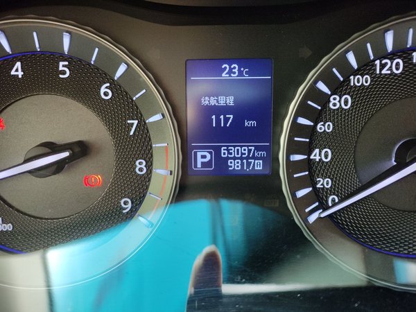 Infiniti Q70 2017, 63100 км, за 14676 USD - фото 11