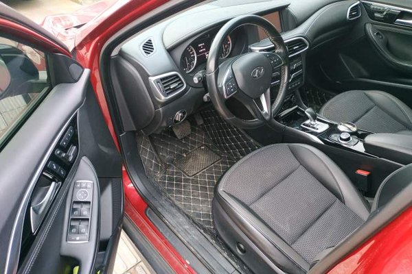 Infiniti QX30 2017, 128699 км, за 10264 USD - фото 19
