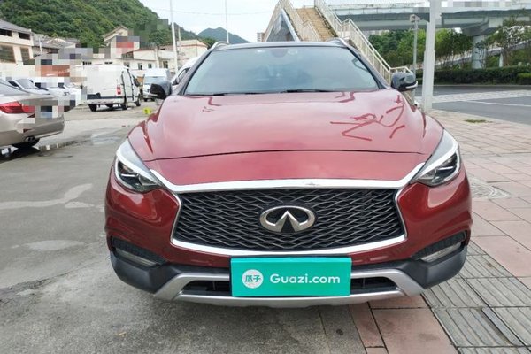 Infiniti QX30 2017, 128699 км, за 10264 USD