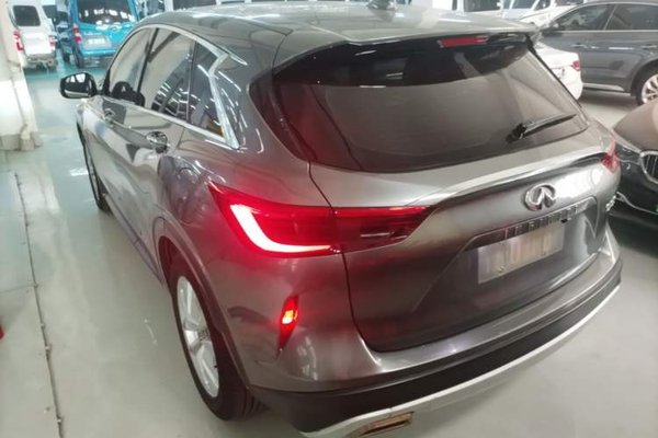 Infiniti QX50 2018, 158700 км, за 11481 USD