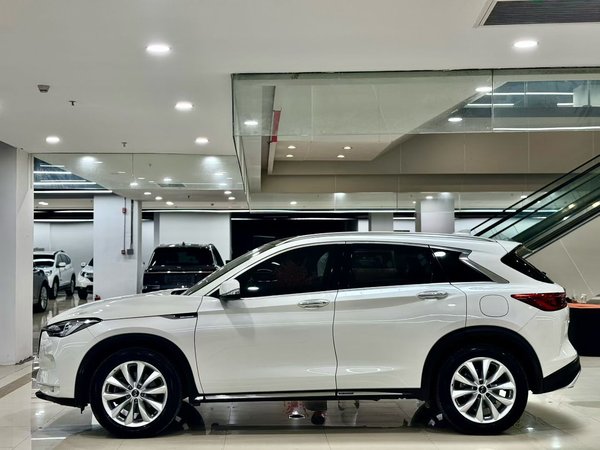 Infiniti QX50 2018, 86800 км, за 14563 USD