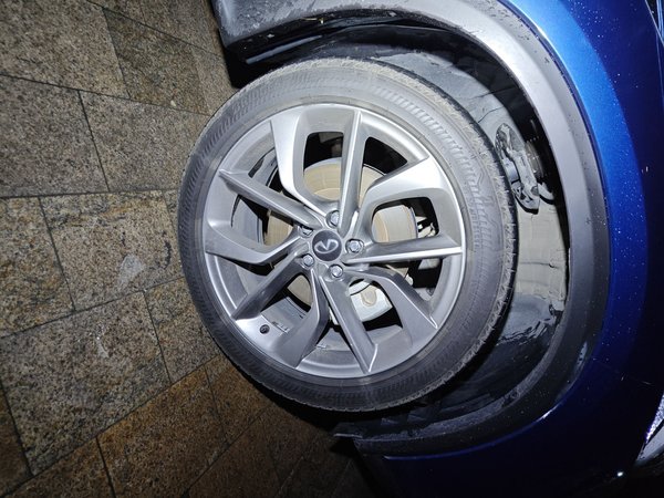 Infiniti QX50 2022, 53099 км, за 23599 USD