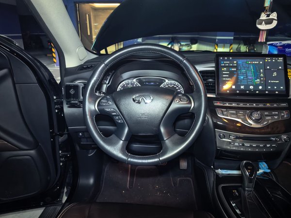 Infiniti QX60 2016, 55599 км, за 15151 USD - фото 11