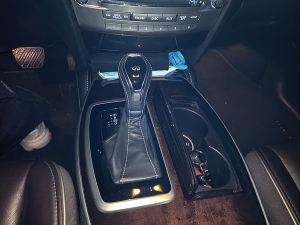 Infiniti QX60 2016, 55599 км, за 15151 USD - фото 15