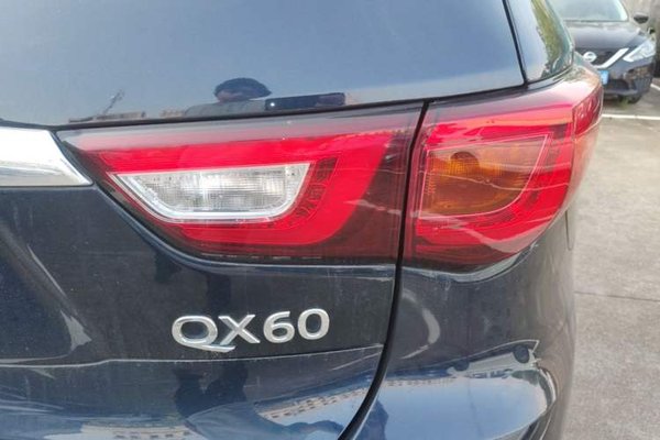 Infiniti QX60 2020, 49400 км, за 22076 USD - фото 18