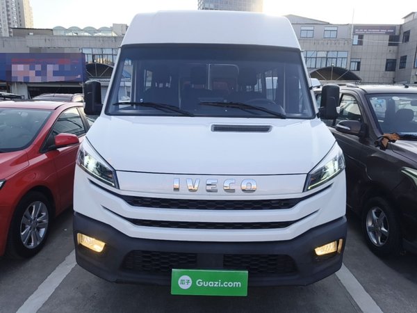 Iveco Daily 2023, 74800 км, за 17006 USD
