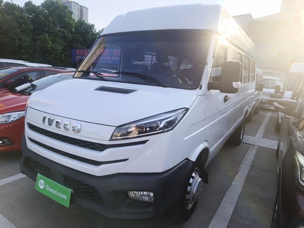 Iveco Daily · 2023 год