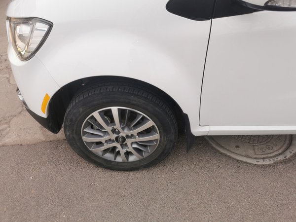 JAC Group iEV6E 2019, 59800 км, за 5500 USD - фото 9