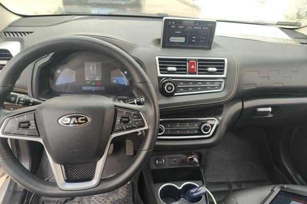 JAC Group iEV6E 2019, 7900 км, за 5171 USD - фото 12