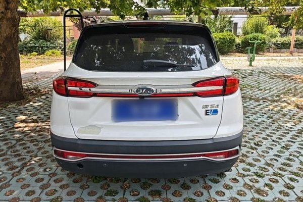 JAC Group iEVS4 2019, 131200 км, за 6142 USD