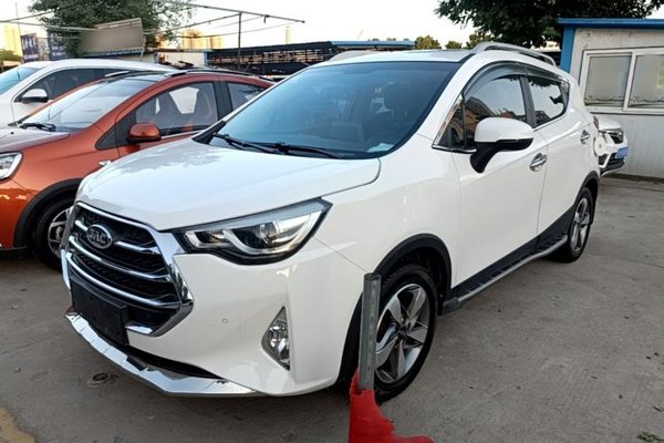JAC Group Refine S3 · 2017 год