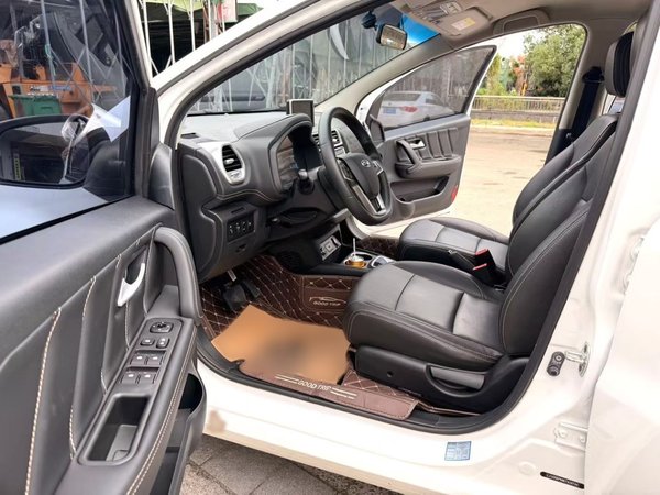 JAC iEV6E 2018, 41000 км, за 4698 USD - фото 21