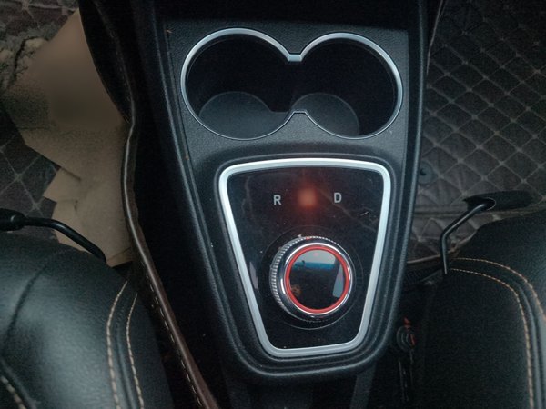 JAC iEV6E 2018, 41000 км, за 4698 USD - фото 9