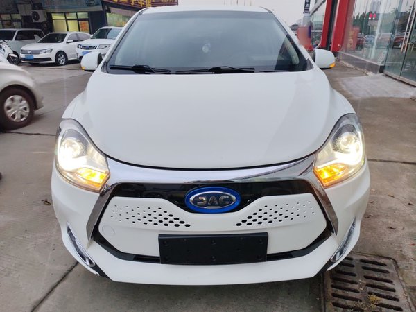 iEV7 2019 iEV7L Luxury Smart Model, 2019 года
