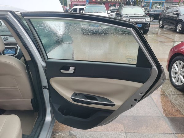 JAC J6 A30 2013, 105700 км, за 3041 USD - фото 24