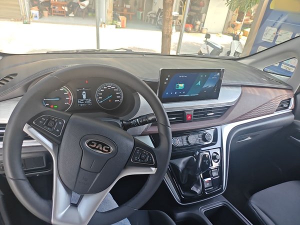 JAC Refine M3 2024, 21000 км, за 12453 USD - фото 19