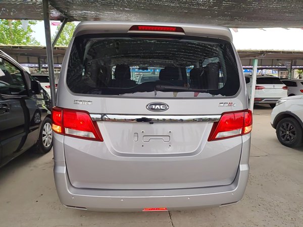JAC Refine M4 2016, 122800 км, за 6203 USD