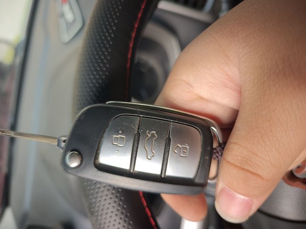 JAC Refine S3 2014, 57800 км, за 2447 USD - фото 9