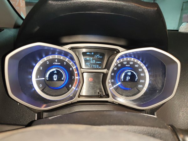 JAC Refine S3 2014, 71800 км, за 2943 USD - фото 12