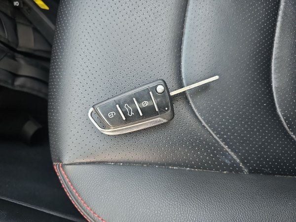 JAC Refine S3 2018, 61900 км, за 4841 USD - фото 8