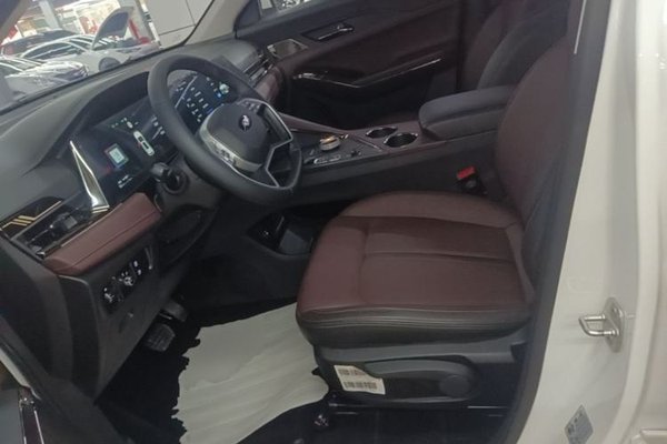 JAC X8 E 2024, 7100 км, за 12524 USD - фото 17