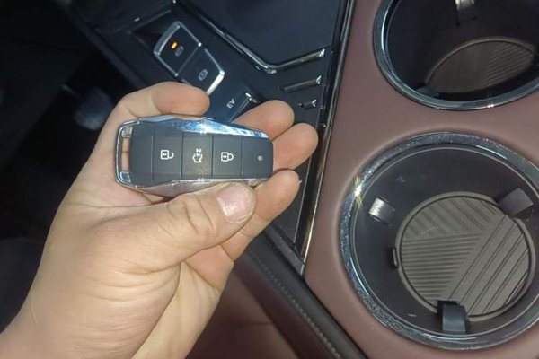 JAC X8 E 2024, 7100 км, за 12524 USD - фото 23
