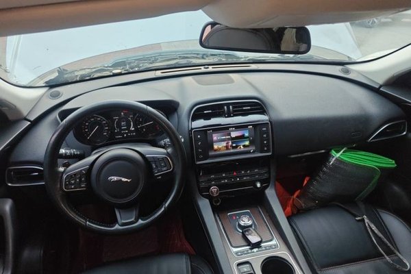 Jaguar F-PACE 2016, 112100 км, за 9464 USD - фото 10