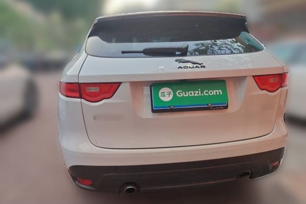 Jaguar F-PACE 2016, 112100 км, за 9464 USD