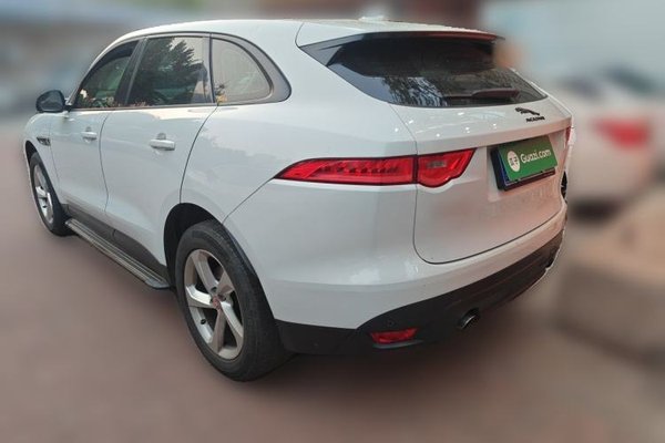 Jaguar F-PACE 2016, 112100 км, за 9464 USD