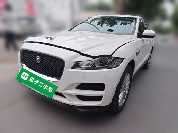 Jaguar F-PACE · 2016 год