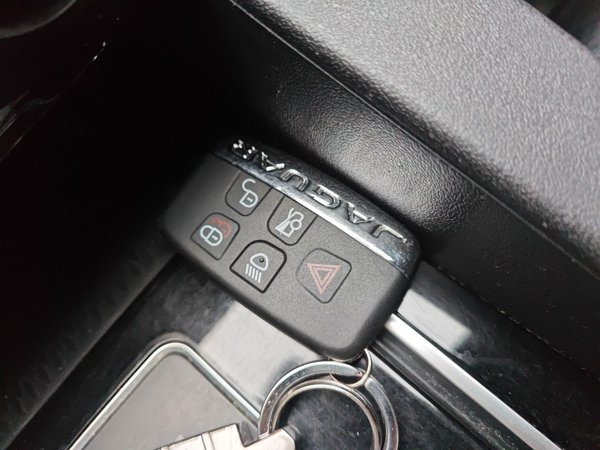 Jaguar F-PACE 2016, 199700 км, за 8703 USD - фото 9