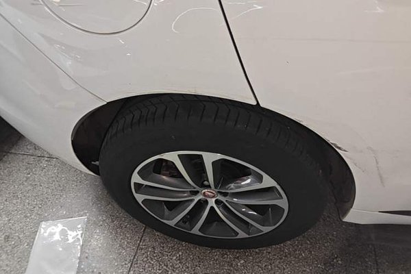 Jaguar F-PACE 2018, 100500 км, за 16551 USD - фото 7