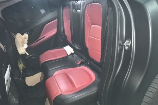 Jaguar F-PACE 2018, 74600 км, за 14796 USD - фото 17