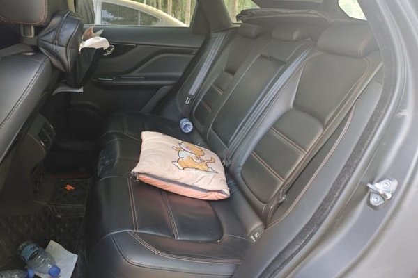 Jaguar F-PACE 2020, 84000 км, за 17146 USD - фото 18