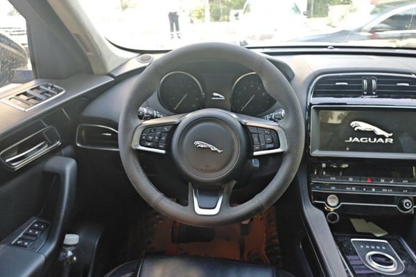 Jaguar F-PACE 2020, 84000 км, за 17146 USD - фото 11