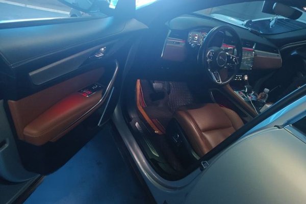 Jaguar F-PACE 2021, 71200 км, за 24028 USD - фото 19