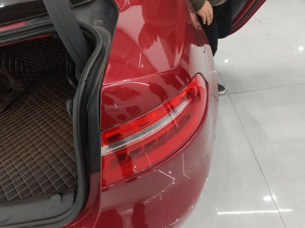 Jaguar XE 2017, 97500 км, за 9994 USD - фото 7