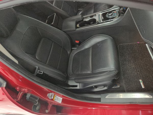 Jaguar XE 2017, 97500 км, за 9994 USD - фото 23