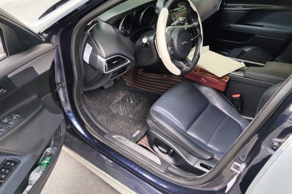 Jaguar XE 2018, 79700 км, за 9852 USD - фото 17