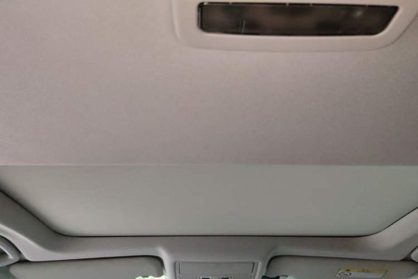 Jaguar XE 2018, 79700 км, за 9852 USD - фото 19