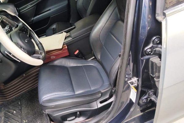 Jaguar XE 2018, 79700 км, за 9852 USD - фото 16